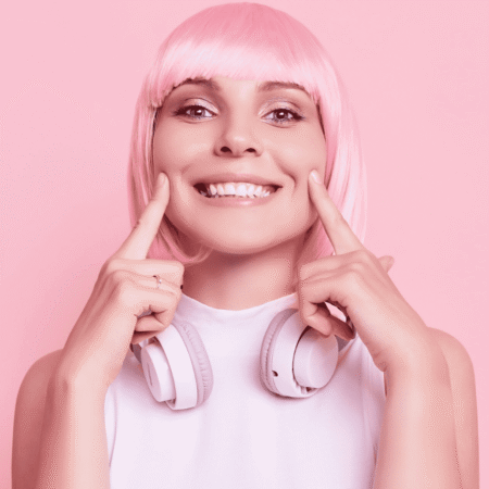 Lotto winner spends $42,000 on new teeth that took nine hours to perfect