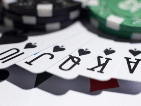 Let’s watch Steve win more than $100,000 at the World Series Of Poker